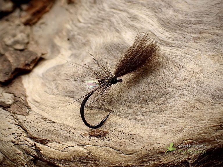 Read more about the article Tying the CdC Chironomid/Midge Emerger